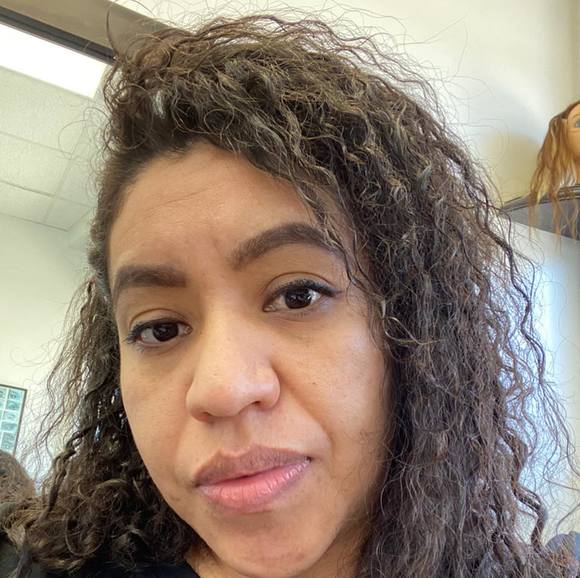 Poshmark profile picture for @rosas